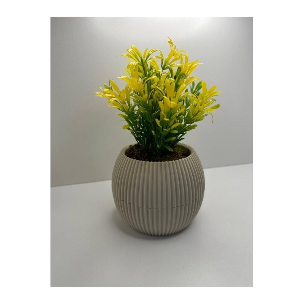 Bej Saksı Sarı Afrika Zambağı Yapay Bitki Gerçek Taş Yosunlu 18 Cm Dekoratif Masa Çiçeği No:1